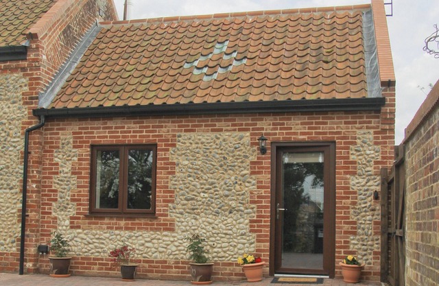 Annexe @ Church Farm Barn