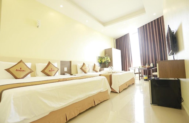 Anova 2 Hotel