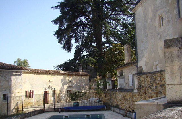 Antic farm, on the hill, walking distance to the village.