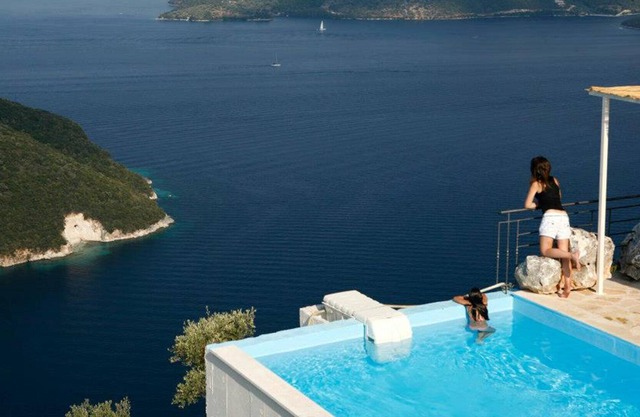 Antigoni's villas - one of the most amazing views in the mediterranian sea
