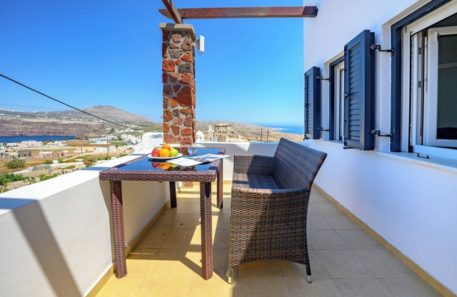 Anya Suites Santorini