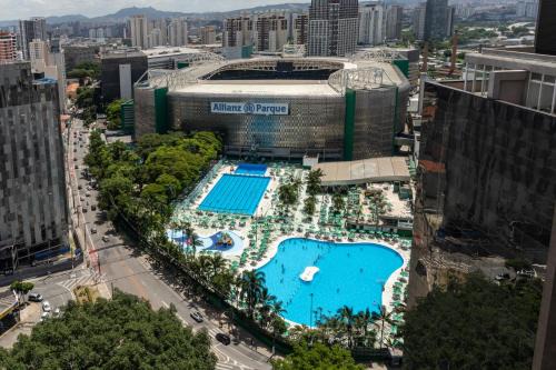 Ao lado do Allianz Parque e Shopping Bourbon - com garagem - Perdizes