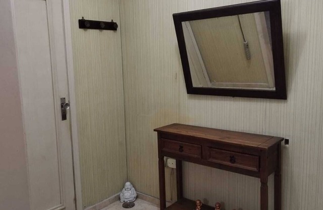 Apartment. You and your family will be close to everything! Pets accepted.