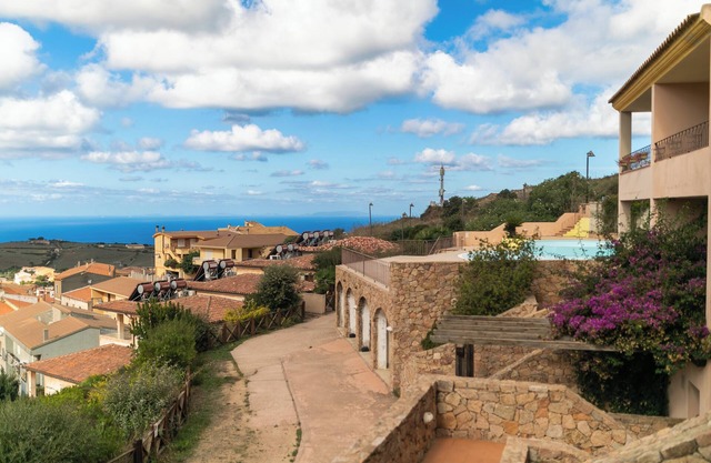 Apartment 'Con Piscina 14' with Sea View, Wi-Fi and Air Conditioning