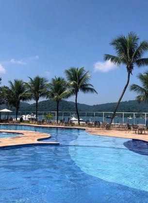 Apart 329 Porto Marina Mont Blanc Refúgio aconchegante com vista privilegiada para a serra, dentro do Hotel