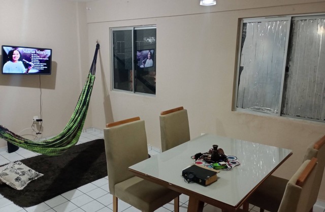 Apartamento Aconchegante há 5 Minutos da Praia de Ponta Negra, Ambiente Famíliar