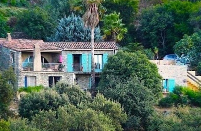 Apartment in Villa Sorbo with sea view