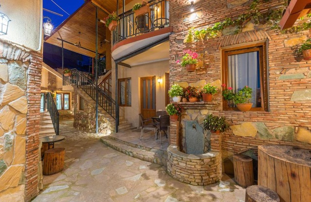 Apart Hotel with wine cellar - Old Tbilisi 1897