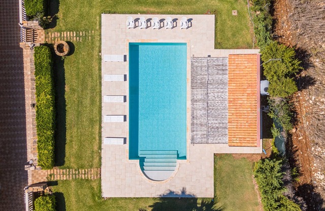Apartment '3 Twins Suite Portopalo' with Shared Garden and Air Conditioning