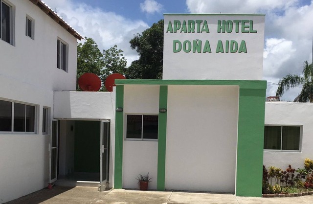 Aparta Hotel Dona Aida.
