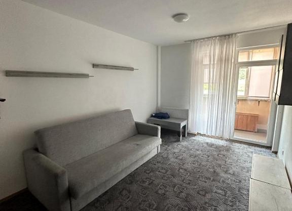 Apartament 3 camere si parcare