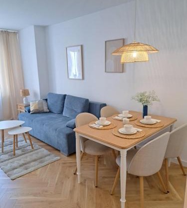 Apartament 303