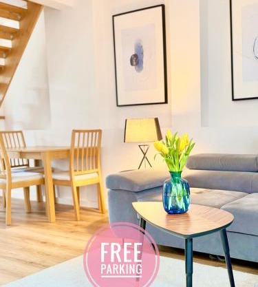APARTAMENT PIĘTROWY w centrum Kłodzka z darmowym parkingiem no 8