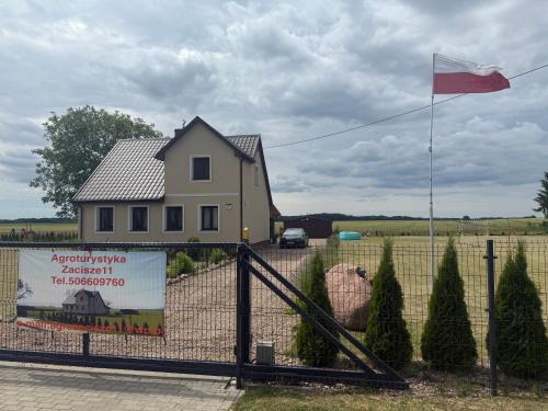 Apartament Willa Dom wakacyjny Agroturystyka Zacisze11 Idealny dla rodzin z dziećmi Holiday Home Vacation House",