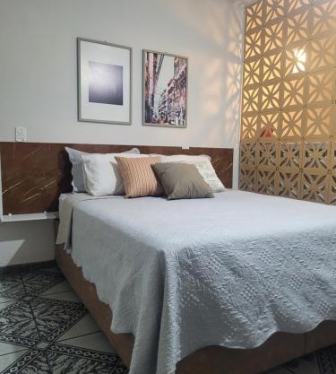 Apartamento a uma quadra do mar - Bairro Itapuã