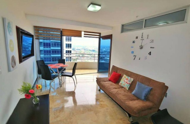 Apartamento Amoblado Elegante San José Costa Rica