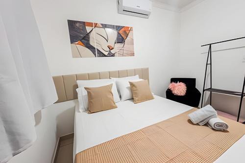 Apartamento com piscina, arcondicionado e vaga