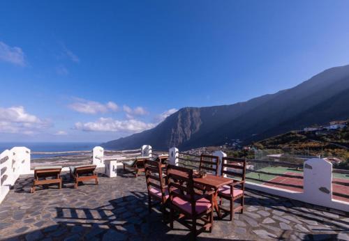 Apartamento con inmejorables vistas a la montana y el mar