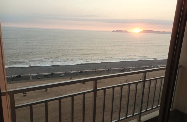Apartamento CON Vista Frontal AL MAR
