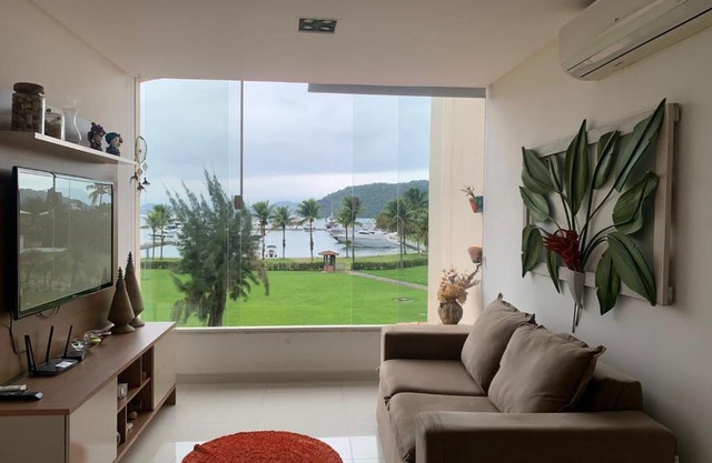 Apartamento Cond Porto Frade