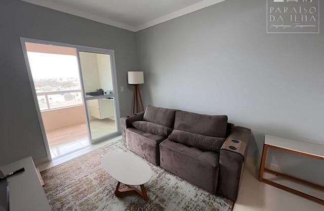 Apartamento Varanda e Churrasqueira Pé na Areia PG