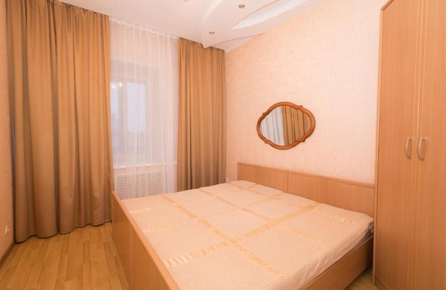 Апартаменты Воровского-Горького (central square)