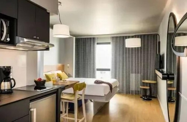 Aparthotel Adagio access Colombes La Défense* - Studio 4 People