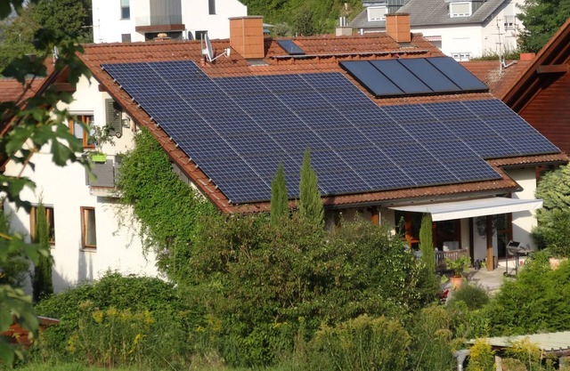 Apartment 'Im Sonnigen Kaiserstuhl' with Private Terrace and Wi-Fi