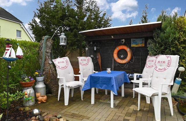 Apartment 'Ferienwohnung Küstenstübchen Gruse' with Terrace, Garden and Wi-Fi