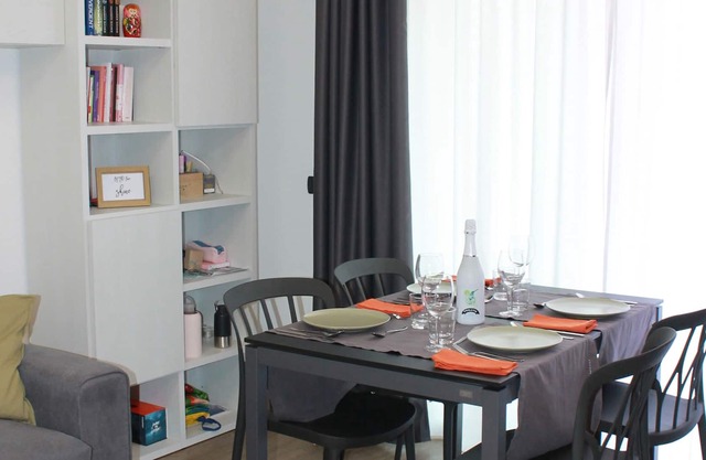 Apartment 10 km from Lake Maggiore and Orta
