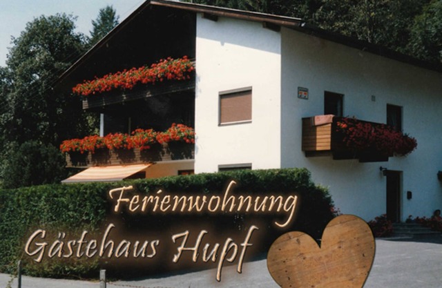 Apartment "2" - Guesthouse Hupf