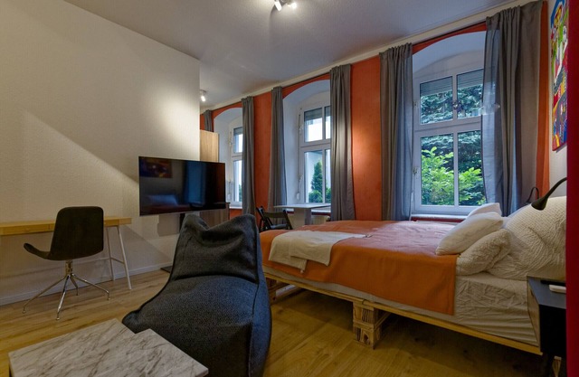 Apartment 3 near Warschauer Platz and Spree river