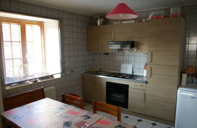 Apartment 6-10 p, quiet, close to resorts and nature, Wifi, cleaning and sheets included