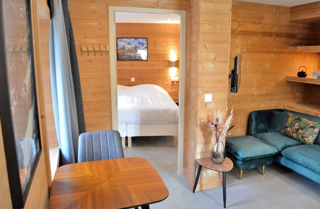 Apartment 800, cosy and luxury apartment near Alpe d´Huez 2p