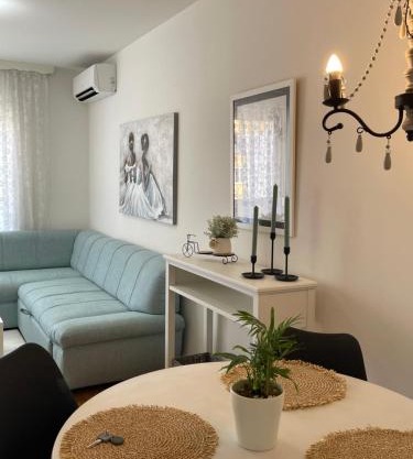 Apartment Allure