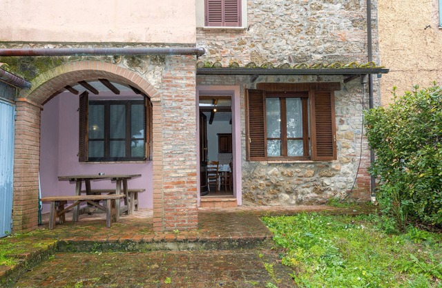 Apartment 'Andrea' with Shared Pool and Shared Garden