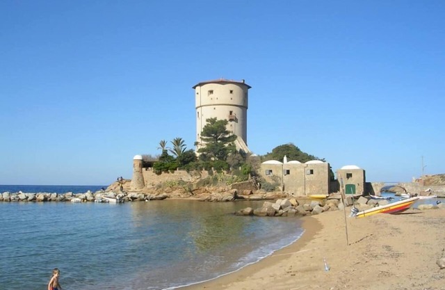 Apartment Antica Torre sea