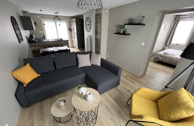 Apartment-Apartment-Ensuite with Bath-Terrace