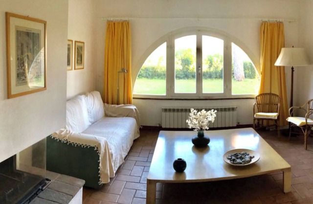 Apartment 'Arco' with Shared Garden and Wi-Fi