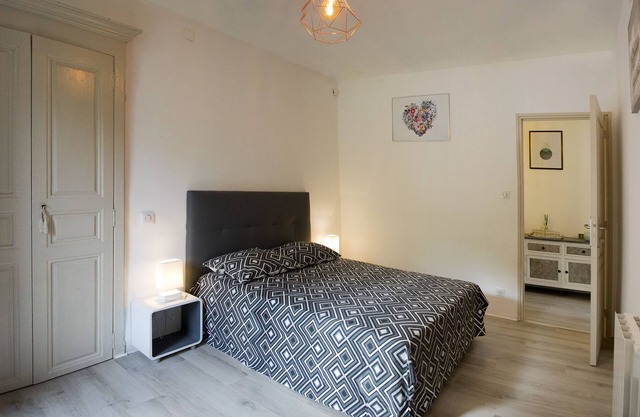 Apartment at the foot of the citadel of Corte. T4