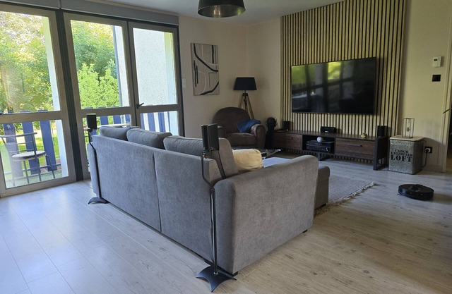 Apartment 'Aurillac Cantal' with Balcony and Wi-Fi
