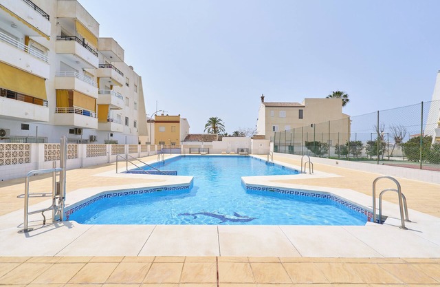 Apartment 'Beachside Bliss' with Shared Pool, Wi-Fi and Air Conditioning