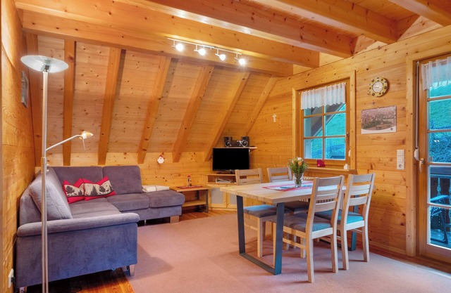 Apartment 'Bergblick' with Mountain View, Shared Terrace and Wi-Fi