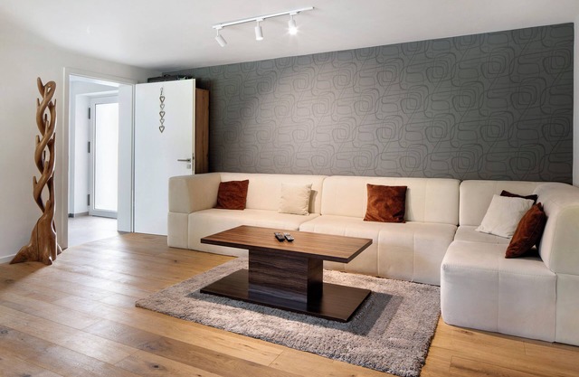 Apartment 'Bobbele' with Mountain View, Shared Garden and Wi-Fi