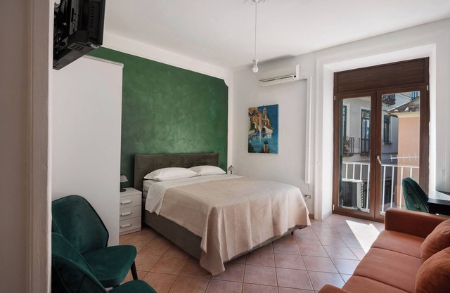 Apartment 'Casa Francy' with Balcony, Wi-Fi and Air Conditioning