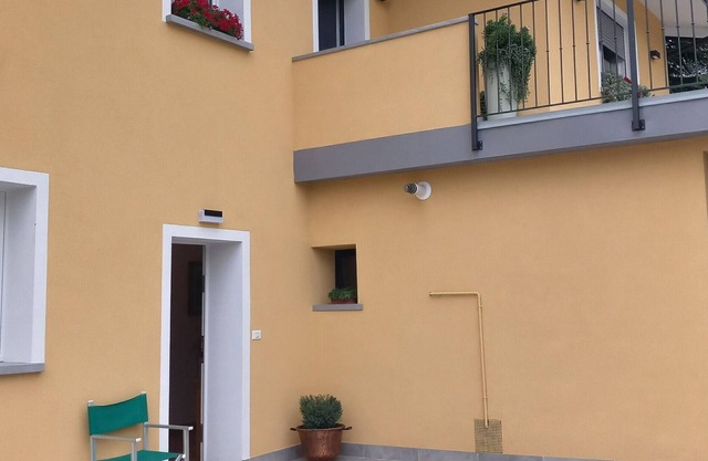 Apartment 'Casa Gialla Piaia' with Mountain View, Private Garden and Wi-Fi