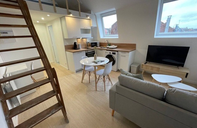 Apartment-City view-Private Bathroom