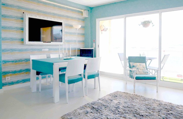 APARTMENT COVELO