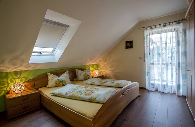 Apartment 'Echle' with Mountain View, Balcony and Wi-Fi