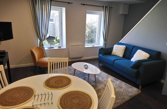 Apartment-Ensuite with Shower-Terrace-ISLE 3